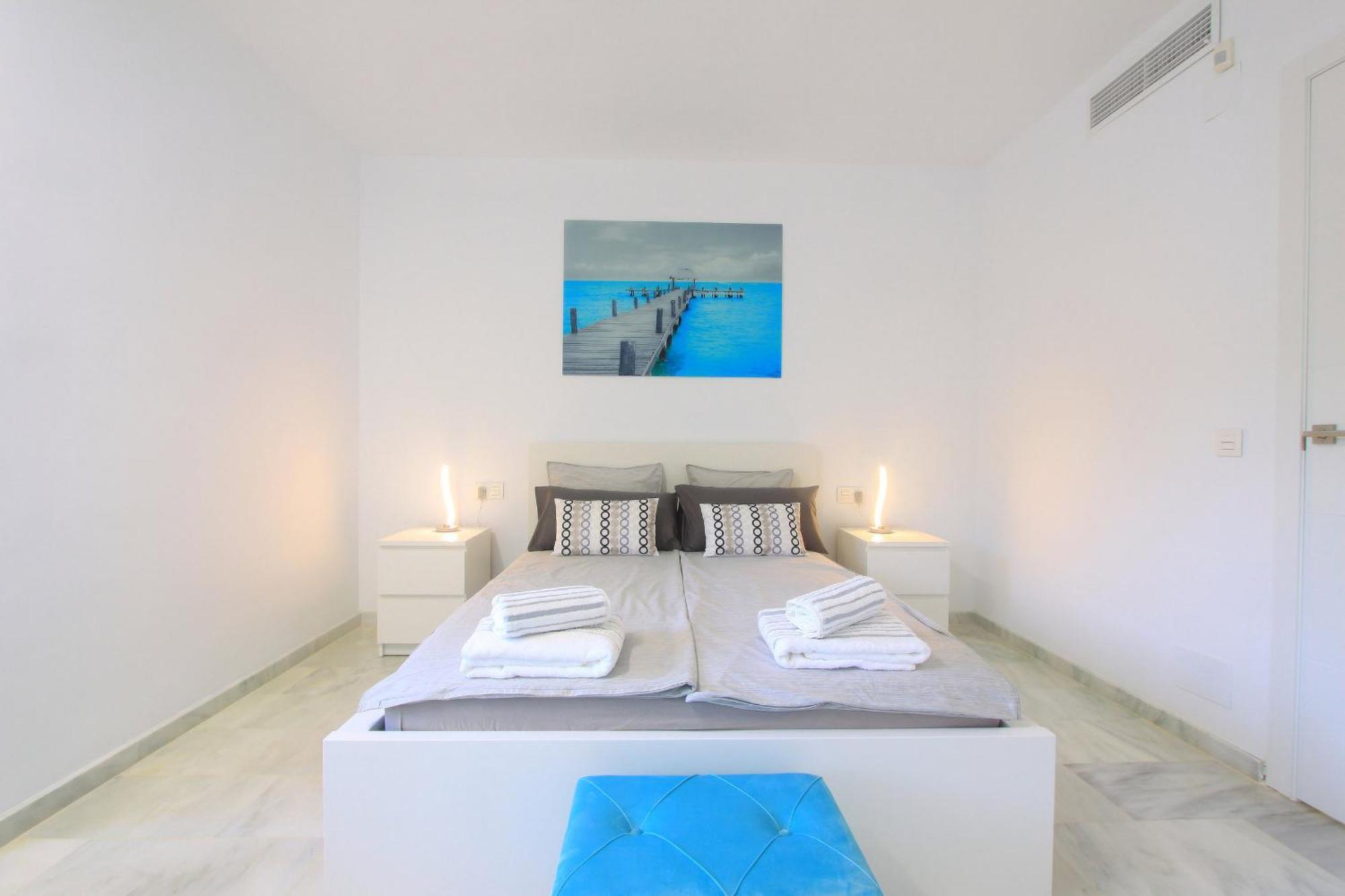 1080 Beachfront Penthouse 3 Floors Jacuzzi 2 Pools Wifi Roof Terrace Appartement *